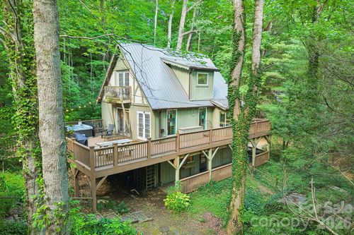 21 Christy Ln, Maggie Valley, NC, 28751-9607 | Card Image