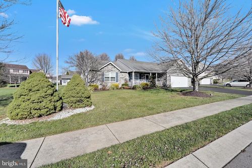 139 Shalom Dr, DENVER, PA, 17517-8843 | Card Image