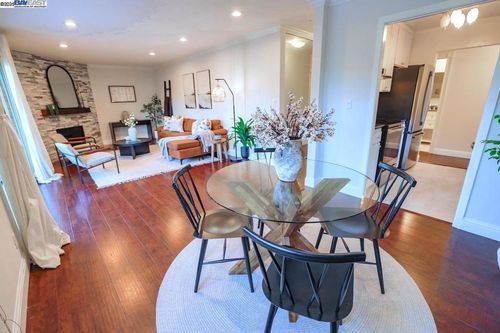 apt-101-567 Oakland Ave, Oakland, CA, 94611-5042 | Card Image