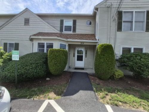 b-60 Saddle Green, North Providence, RI, 02904 | Card Image