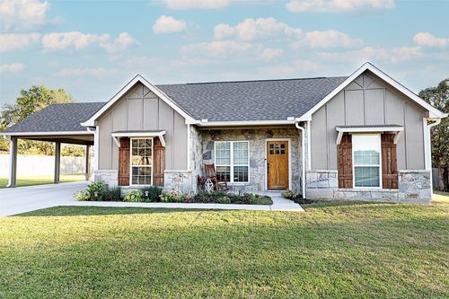 305 Main St, Montague, TX, 76251-0536 | Card Image