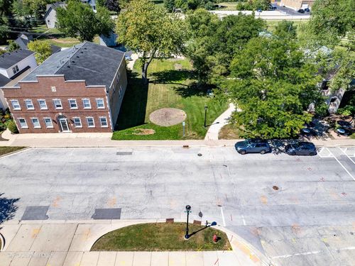 100 S Walnut St, Itasca, IL, 60143-2133 | Card Image