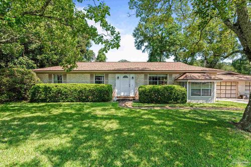 1992 Ziglar Rd, Cantonment, FL, 32533-8588 | Card Image