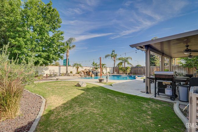 10207 Bay Colony Dr, House other with 3 bedrooms, 2 bathrooms and null parking in Bakersfield CA | Image 30