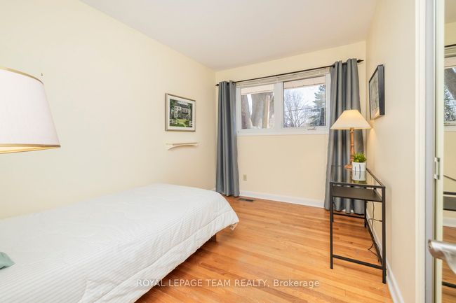 24 Ellery Cres, House other with 3 bedrooms, 2 bathrooms and 4 parking in Nepean ON | Image 31