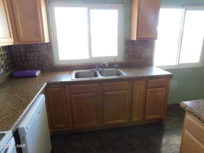 360 E Ironwood St, House other with 3 bedrooms, 3 bathrooms and null parking in Quartzsite AZ | Image 39