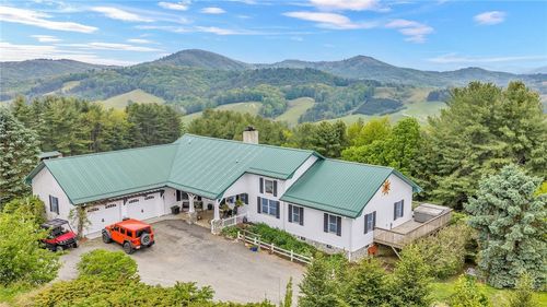 840 & 492 Chenault Road, Laurel Springs, NC, 28644 | Card Image