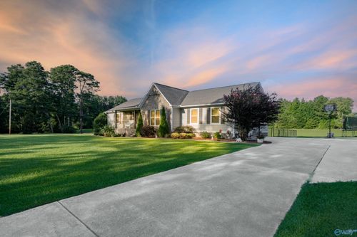 2728 Bethsaida Rd, Boaz, AL, 35957-5000 | Card Image