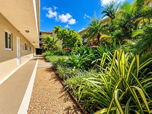 b-409-7707 Camino Real, Miami, FL, 33143-7170 | Card Image