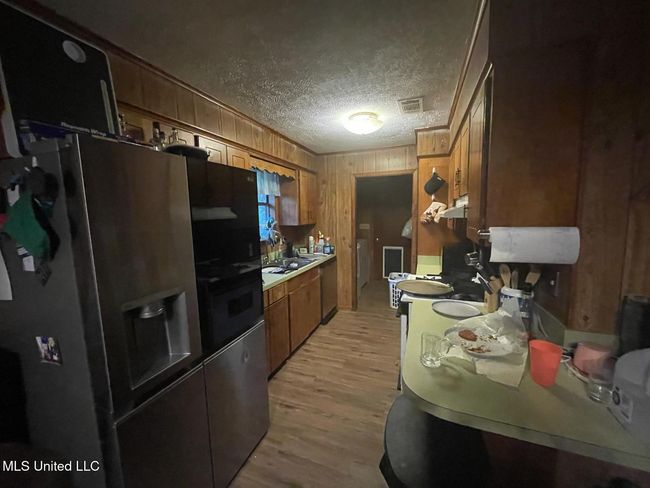 Kitchen | Image 16