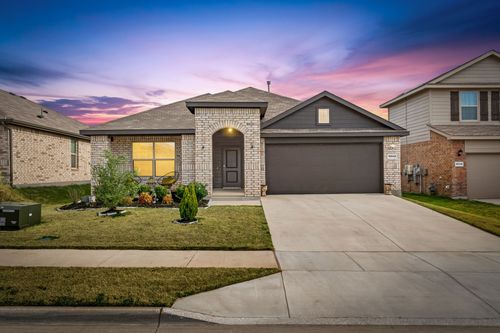 16540 Milwaukee St, Justin, TX, 76247-1247 | Card Image