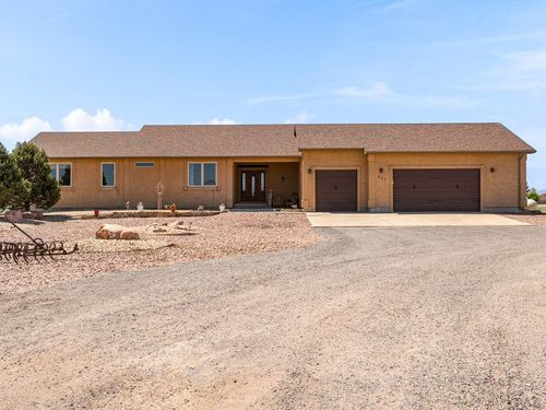 542 E Abeyta Dr, Pueblo, CO, 81007-2109 | Card Image