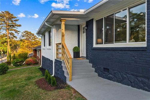 2269 Mcafee Rd, Decatur, GA, 30032-4035 | Card Image