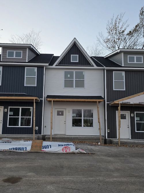 119 Front Ridge Cir, Clarksville, TN, 37040-7387 | Card Image