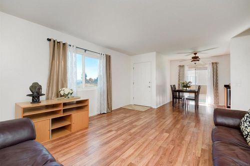 140-526 Calle Montecito, Oceanside, CA, 92057 | Card Image