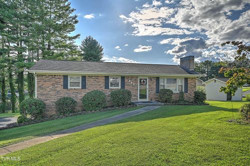 542 Mosswood Ln, Bristol, VA, 24201-3366 | Card Image
