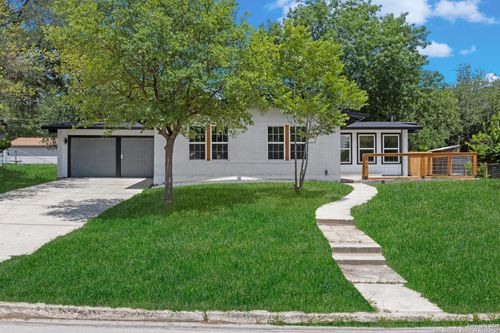 207 Northaven Dr, San Antonio, TX, 78229-4228 | Card Image