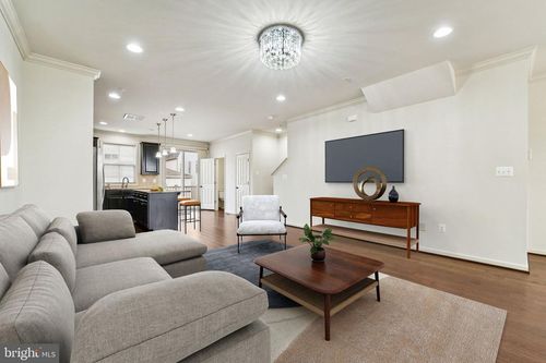 14045 Marketcenter Dr, CLARKSBURG, MD, 20871-6343 | Card Image