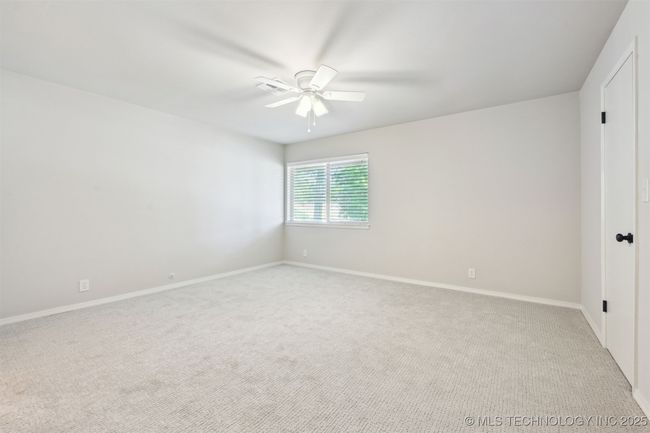 Master Bedroom is very Spacious | Image 19