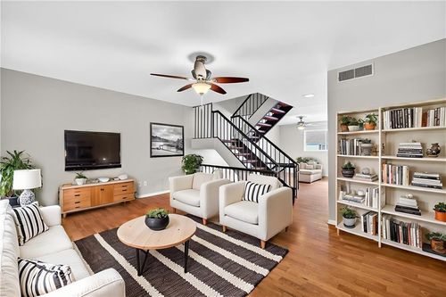 7321 Cardigan Cir, Sandy Springs, GA, 30328-1951 | Card Image