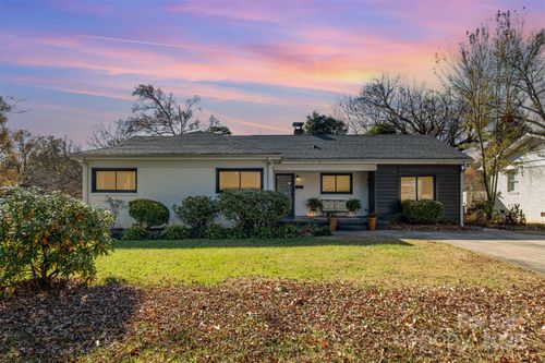 2224 Amesbury Ave, Charlotte, NC, 28205-4330 | Card Image