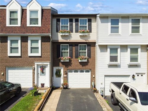 341 Fawn Trl, Cranberry Twp, PA, 16066-4443 | Card Image