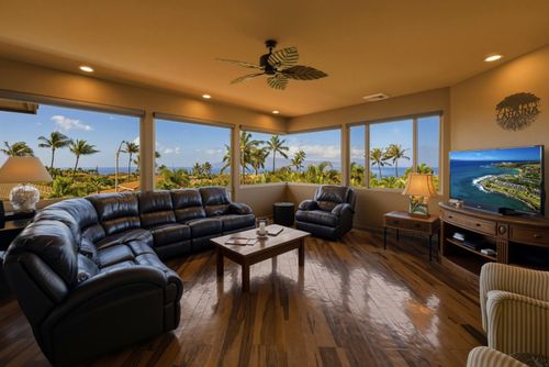 196 Hakui Pl, Lahaina, HI, 96761-2234 | Card Image