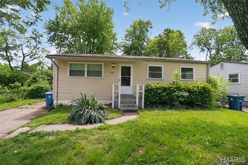 1112 Rhea Ave, Saint Louis, MO, 63138-2822 | Card Image