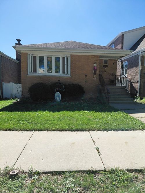 5829 63rd Pl, Chicago, IL, 60638-5413 | Card Image