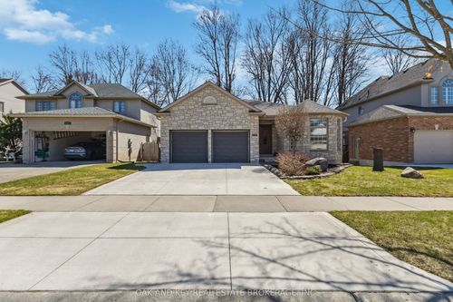 1791 Milestone Rd, London, ON, N5X2G1 | Card Image