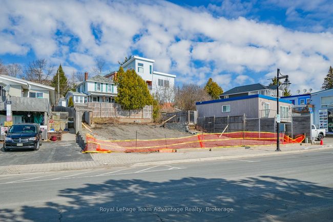 22 Bay St, Home with 0 bedrooms, 0 bathrooms and null parking in Parry Sound ON | Image 7