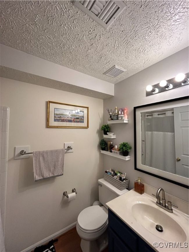 Hall bath | Image 17