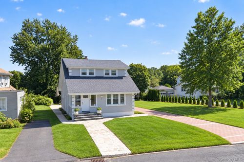 8 Highview Avenue, Clarkstown, NY, 10954 | Card Image