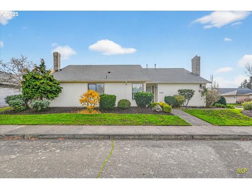 2332 Ne 158th Ave, Portland, OR, 97230-8238 | Card Image