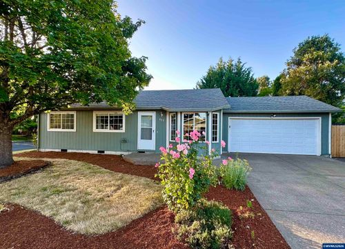 409 Se Villa Dr, Corvallis, OR, 97333-9266 | Card Image