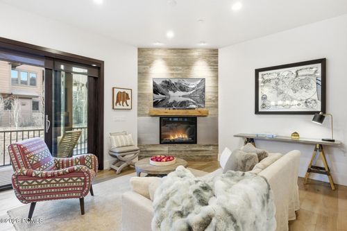 unit-904-4264 Willow Draw Dr, Park City, UT, 84098-6764 | Card Image