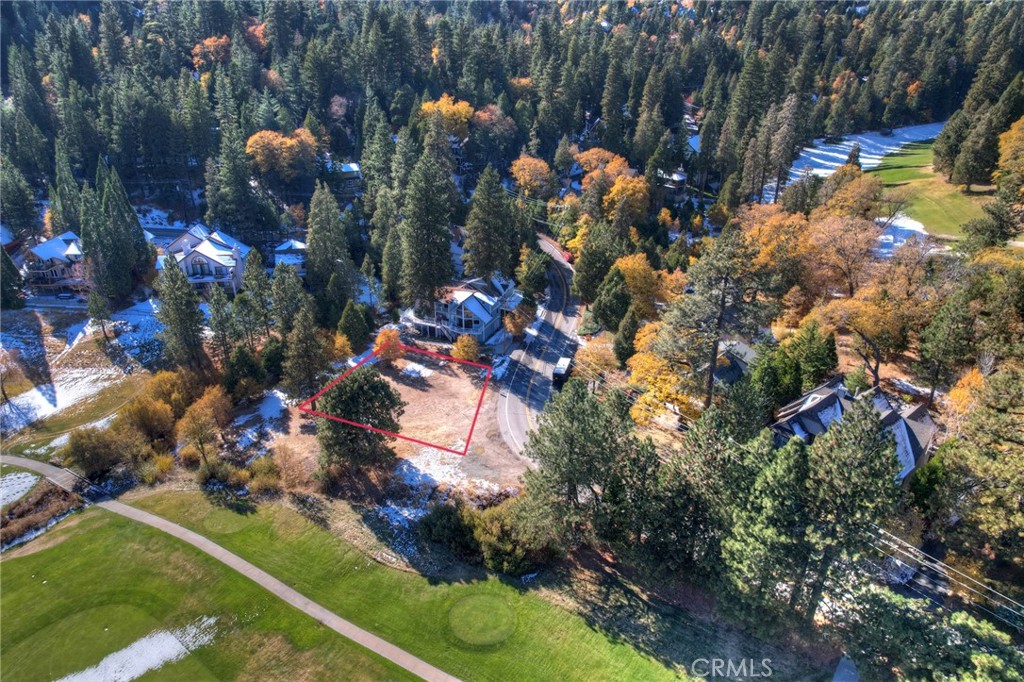 Land in Lake Arrowhead