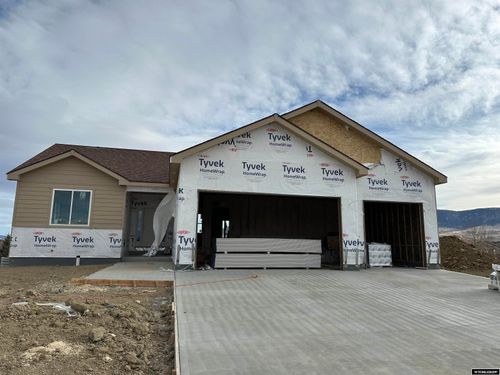 2185 Heathrow Ave, Casper, WY, 82609-3933 | Card Image