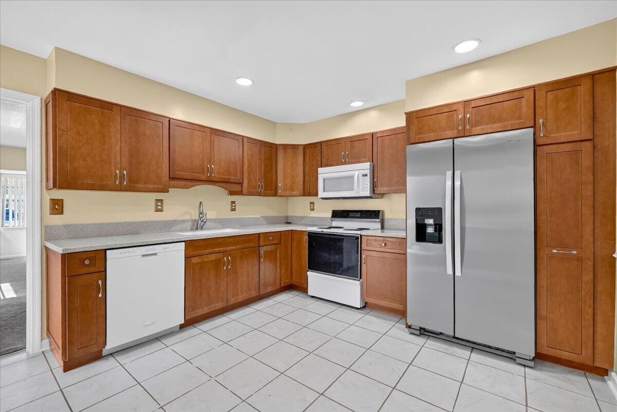 Residential Lease in Deerfield Beach 5