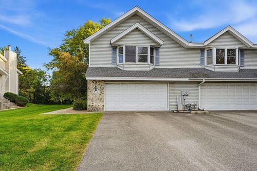 513 Upper Wood Way, Burnsville, MN, 55337-5721 | Card Image