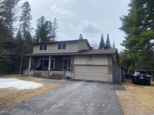 141 Bracken Ave, Smiths Falls, ON, K7A4S4 | Card Image