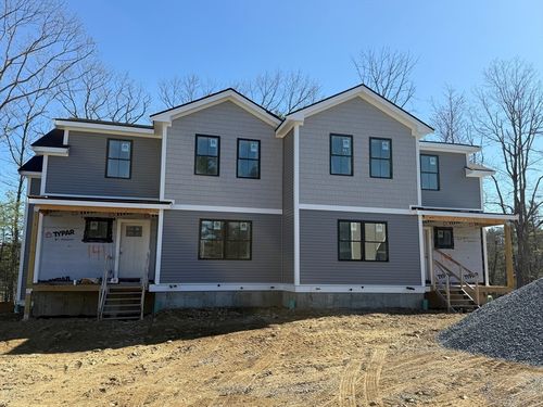 143-143 Essex Street, Middleton, MA, 01949 | Card Image