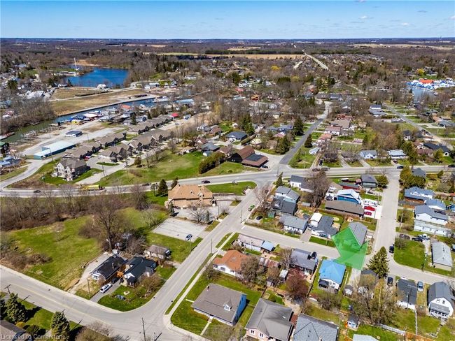 12 Pansy Ave, House other with 2 bedrooms, 1 bathrooms and 4 parking in Port Dover ON | Image 27