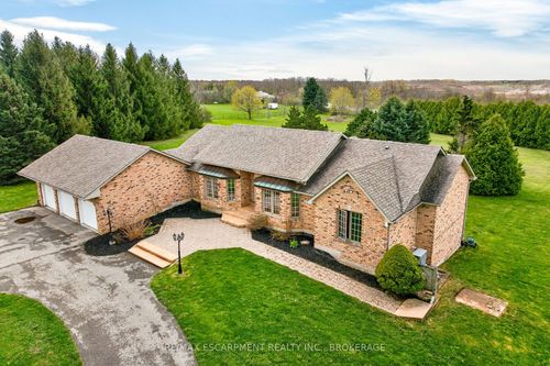 5114 Mount Nemo Cres, Burlington, ON, L7M0T6 | Card Image