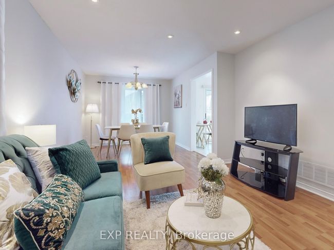 59 Black Oak Dr, House other with 3 bedrooms, 4 bathrooms and 4 parking in Brampton ON | Image 6