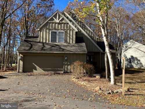 408 Gentian Ln, Pocono Pines, PA, 18350 | Card Image