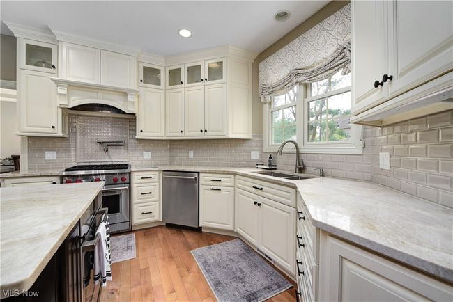 33518 Silver Oak Dr, House other with 4 bedrooms, 4 bathrooms and null parking in Avon OH | Image 17