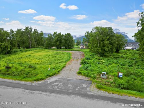 15161 E Rocky Point Dr, Palmer, AK, 99645-9697 | Card Image