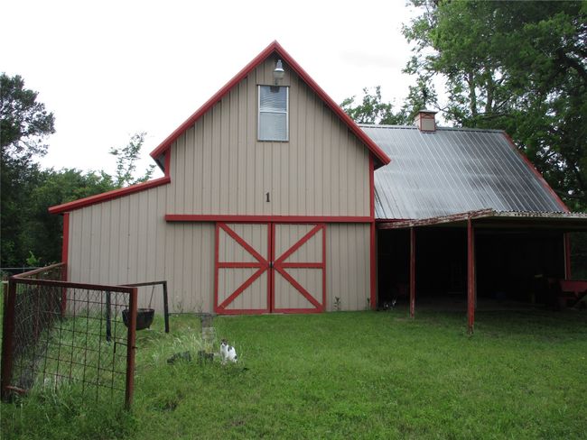 6243 State Highway 276, Home with 3 bedrooms, 3 bathrooms and null parking in Point TX | Image 12