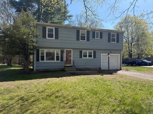 92 Adams St, Medfield, MA, 02052-1529 | Card Image